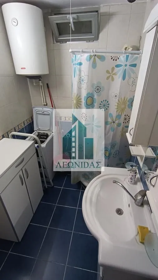 Izdavanje, trosoban stan, 64m², Medijana, Niš