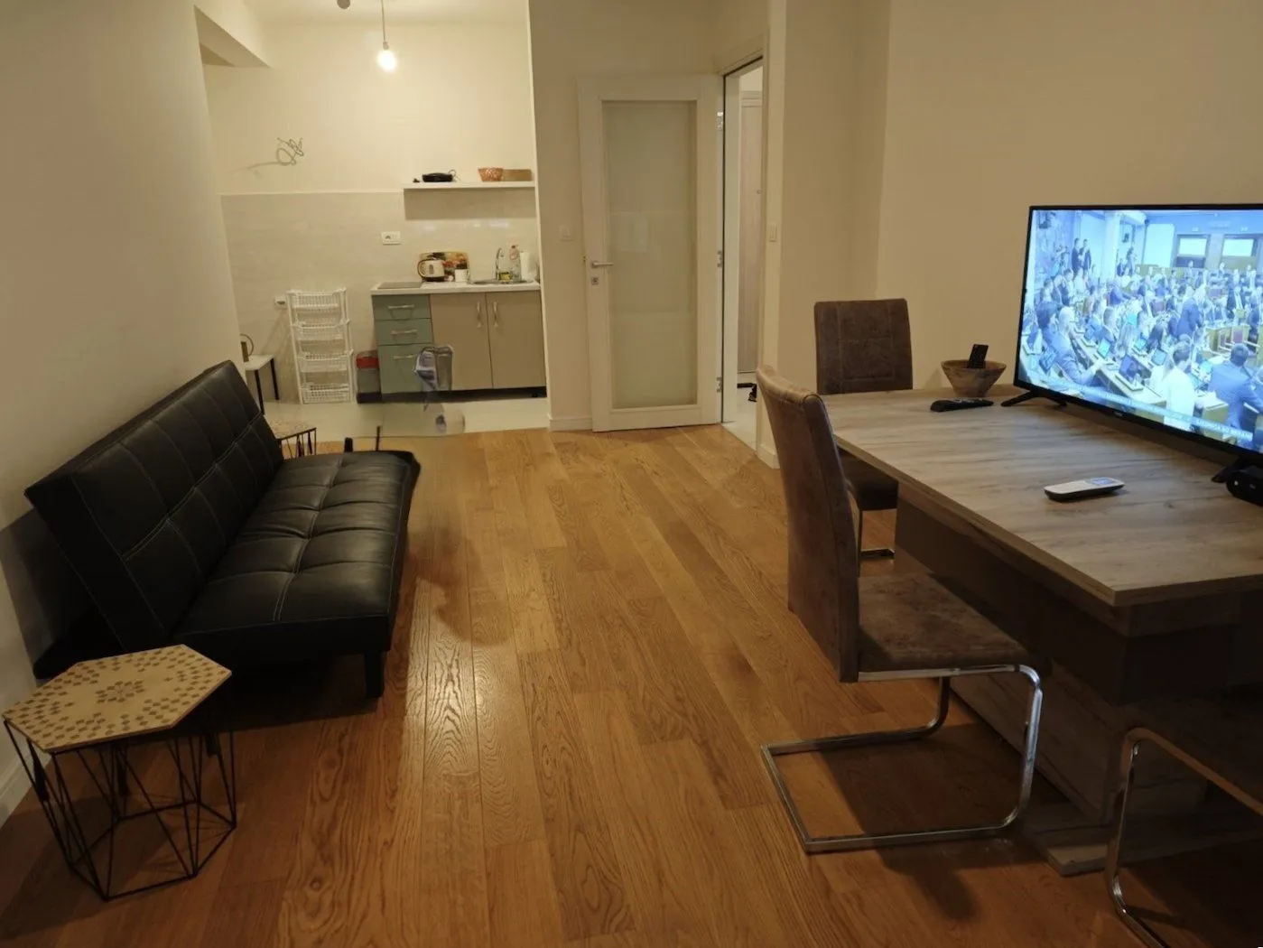 Rent, apartment, 51m², Central Point, Podgorica