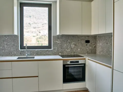 Prodaja, dvosoban stan, 102m², Porto Montenegro, Tivat - image 8