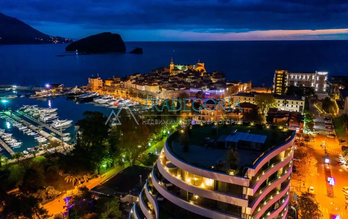 Prodaja, trosoban stan, 137m², Budva, Crna Gora