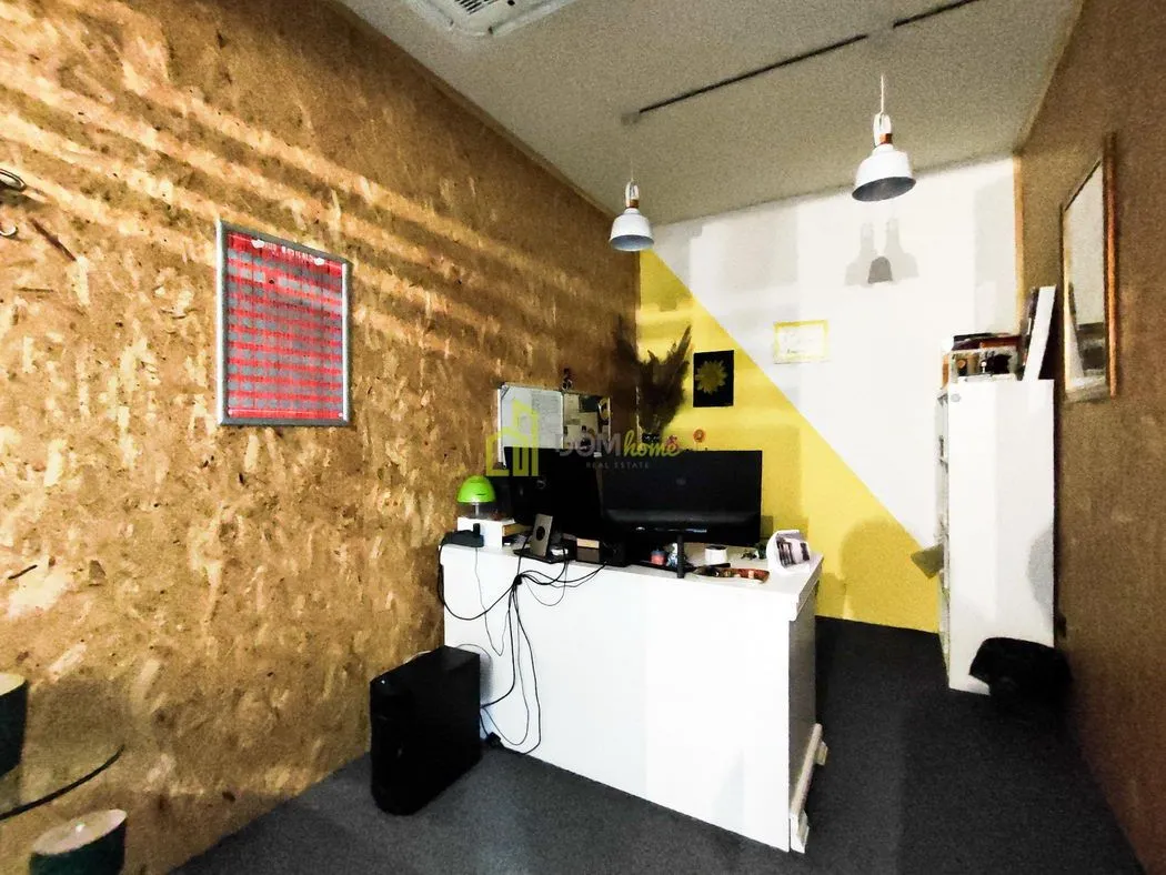 Rent, office space, 137m², Centar, Podgorica