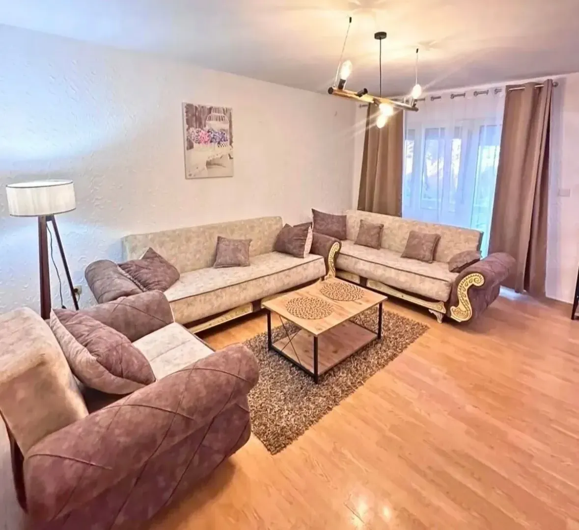 Rent, two bedroom apartment, 100m², Tološi, Podgorica