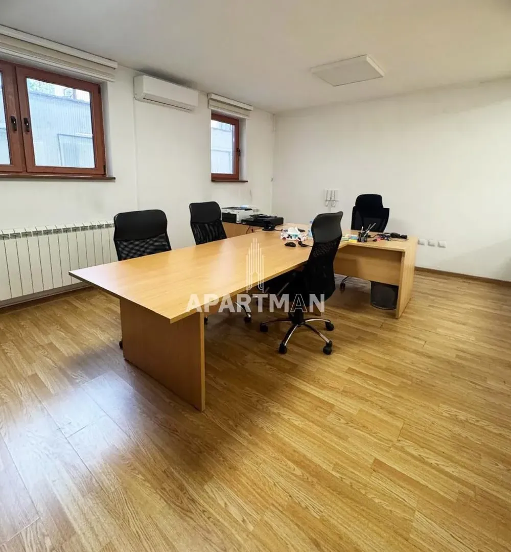 Rent, office space, 297m², Gradska Bolnica, Zvezdara Sve Podlokacije