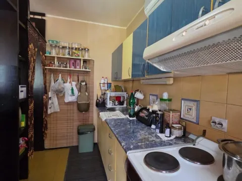 Prodaja, trosoban stan, 79m², Zemun Gornji Grad, Zemun Sve Podlokacije - image 5