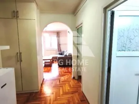 Rent, two bedroom apartment, 60m², Savski Venac, Beograd - image 8
