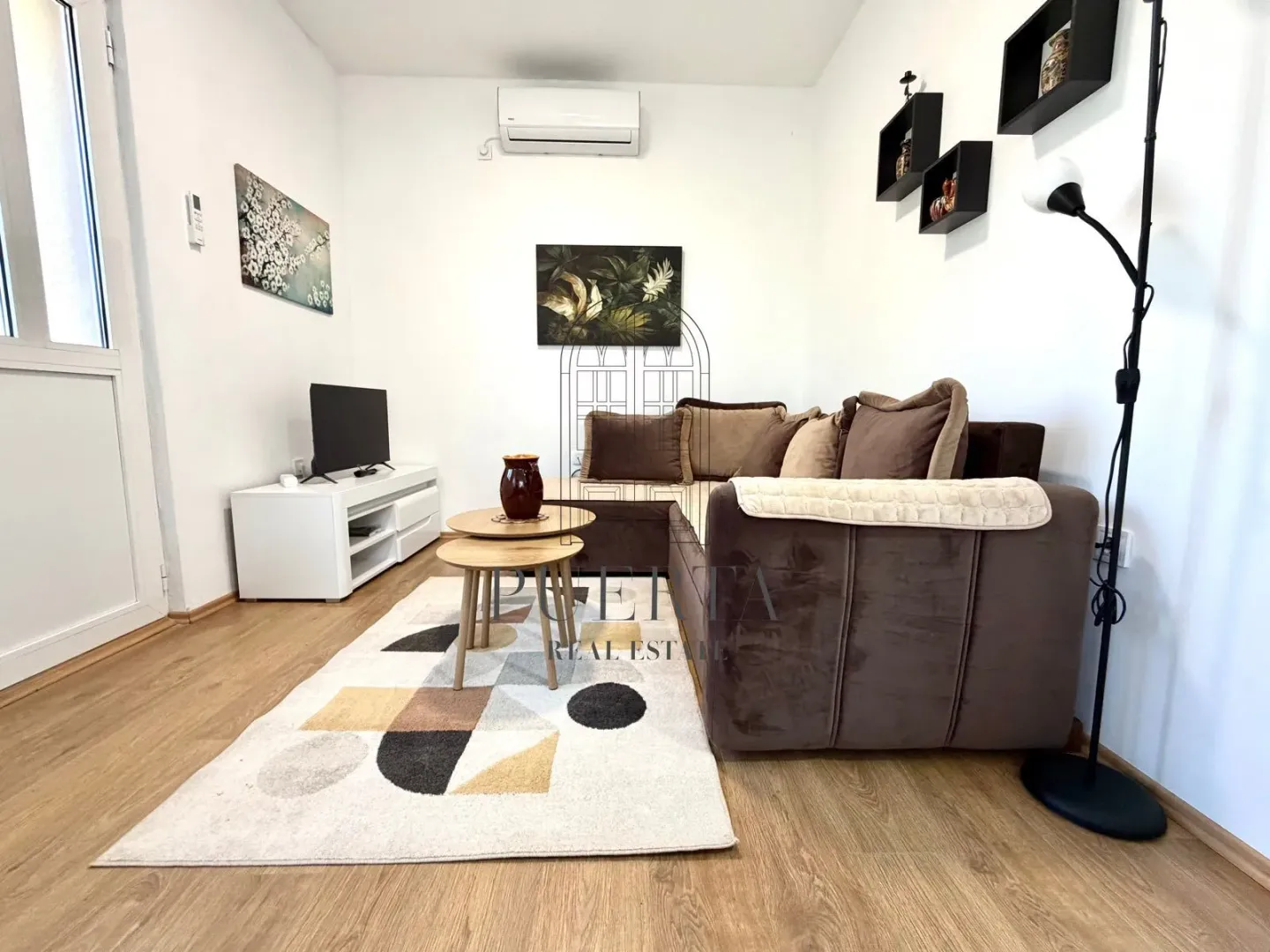 Rent, one bedroom apartment, 38m², Zagorič, Podgorica
