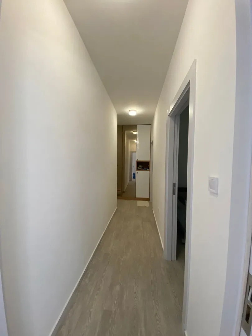 Rent, one bedroom apartment, 50m², Bečići, Budva