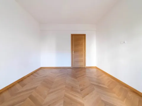 Prodaja, trosoban stan, 142m², Gorica C, Podgorica - image 9