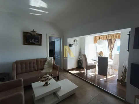 Prodaja, dvosoban stan, 74m², Bulevar Oslobodjenja, Novi Sad Sve Podlokacije - image 4