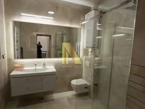 Izdavanje, trosoban stan, 82m², Sajmište, Novi Sad - image 9