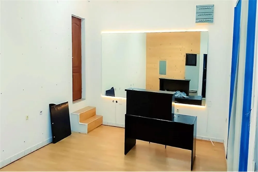 Izdavanje, poslovni prostor, 70m², Durlan, Niš