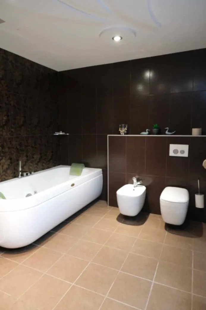 Rent, four bedroom apartment, 178m², City Kvart, Podgorica