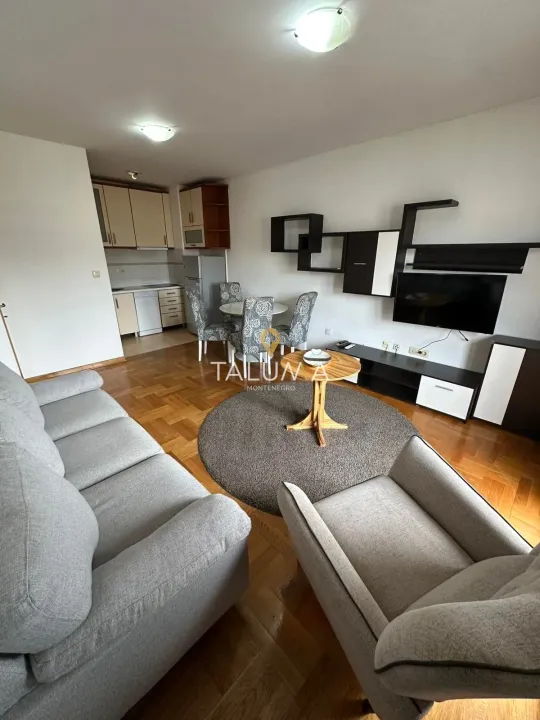 Rent, three bedroom apartment, 71m², Stari Aerodrom, Podgorica