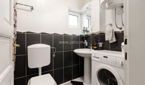 Prodaja, jednosoban stan, 62m², Donja Lastva, Tivat - image 11