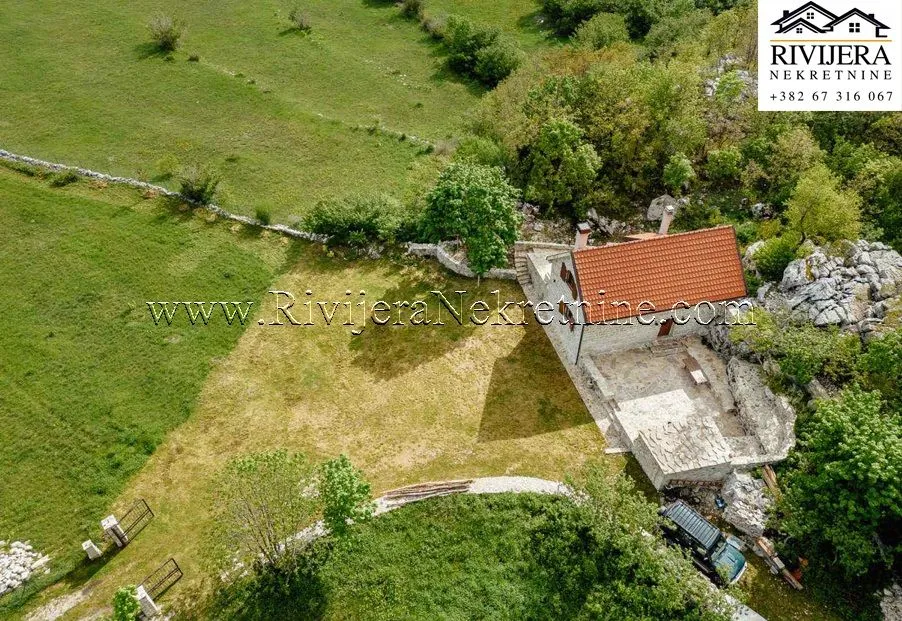 Prodaja, kuća, 64m², Vrbanj, Herceg Novi