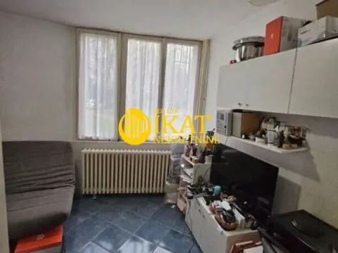 Prodaja, stan, 16m², Stari Grad, Beograd - image 2