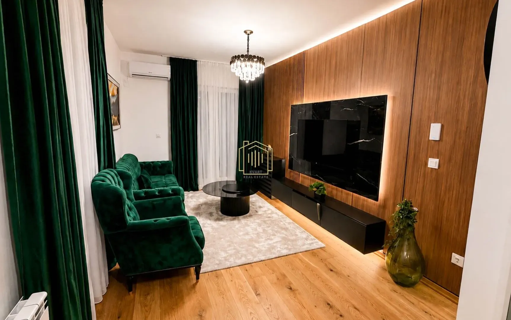 Rent, one bedroom apartment, 43m², Centar, Kolašin