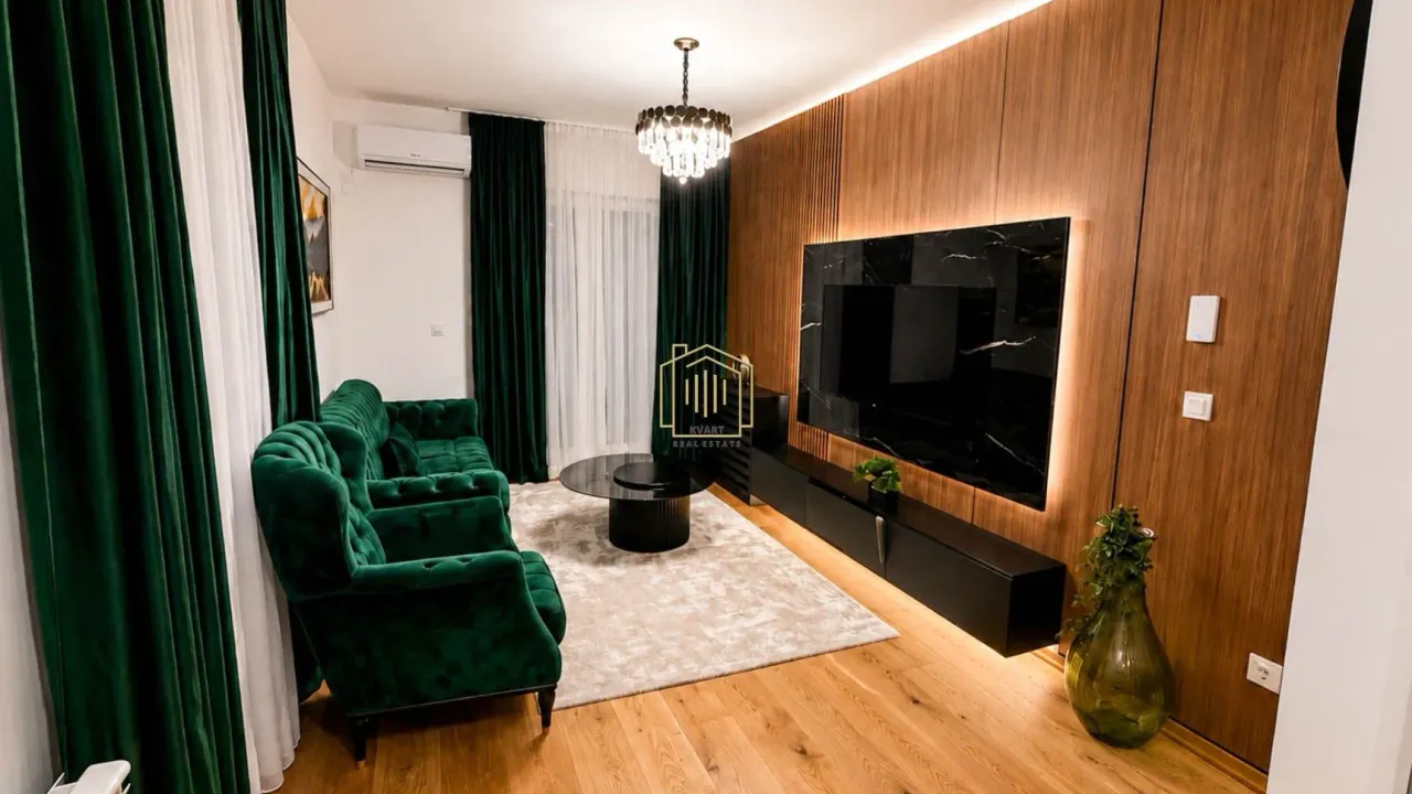 Rent, one bedroom apartment, 43m², Centar, Kolašin