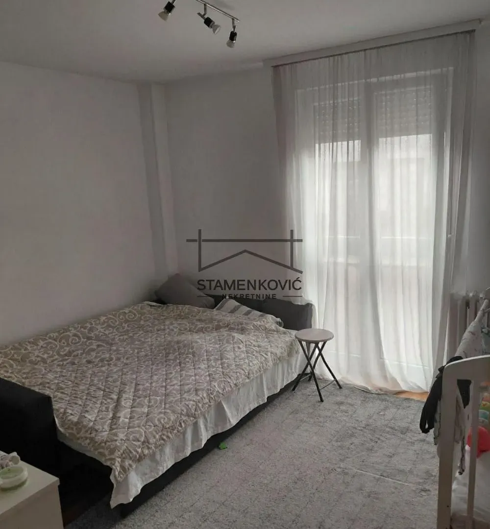 Prodaja, trosoban stan, 69m², Sajam, Novi Sad Sve Podlokacije