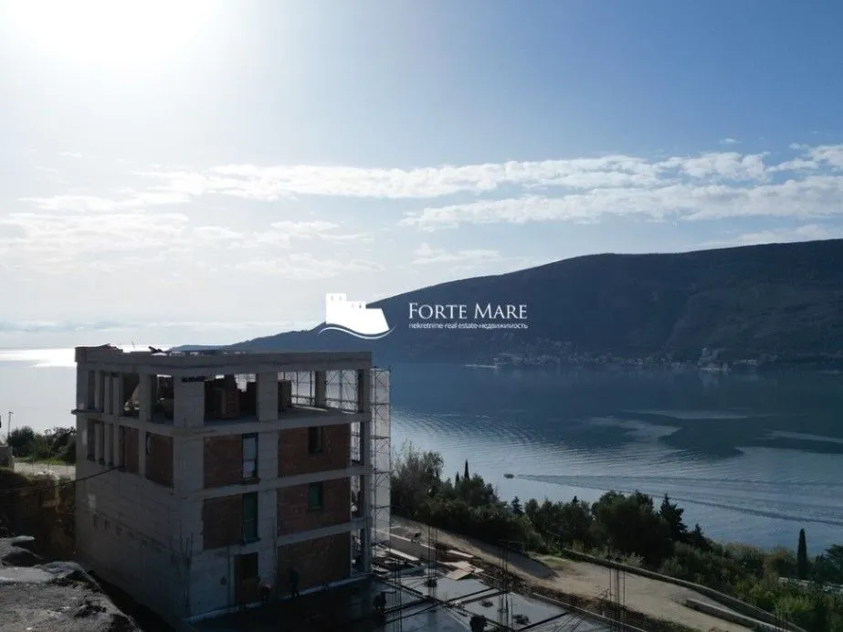 Prodaja, kuća, 88m², Topla, Herceg Novi