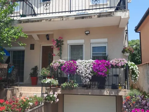 Prodaja, kuća, 240m², Podgorica, Crna Gora - image 6