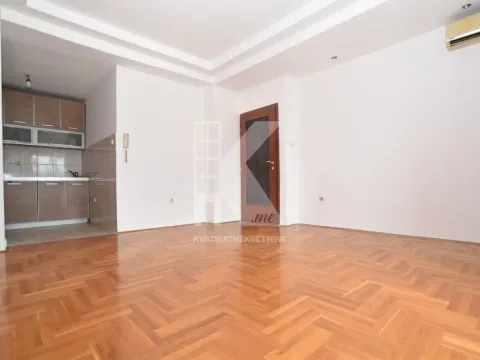 Prodaja, jednosoban stan, 56m², Zabjelo, Podgorica - image 3
