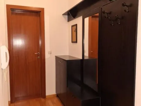 Izdavanje, dvosoban stan, 58m², Centar, Novi Sad - image 10