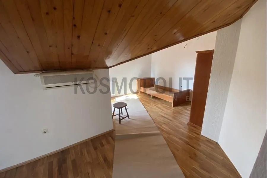 Prodaja, stan, 164m², Dušanovac, Voždovac Sve Podlokacije