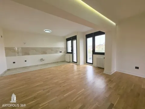 Prodaja, trosoban stan, 75m², Vračar Hram, Vračar Sve Podlokacije - image 4