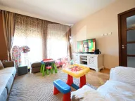 Sale, house, 200m², Zelenika, Podgorica - image 2