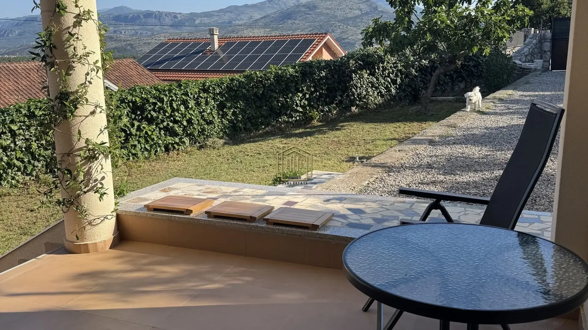 Rent, house, 256m², Masline, Podgorica
