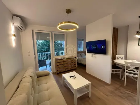 Izdavanje, jednosoban stan, 35m², Stari Grad, Beograd - image 10