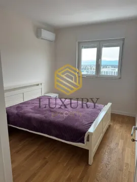 Rent, two bedroom apartment, 60m², Pobrežje, Podgorica - image 9
