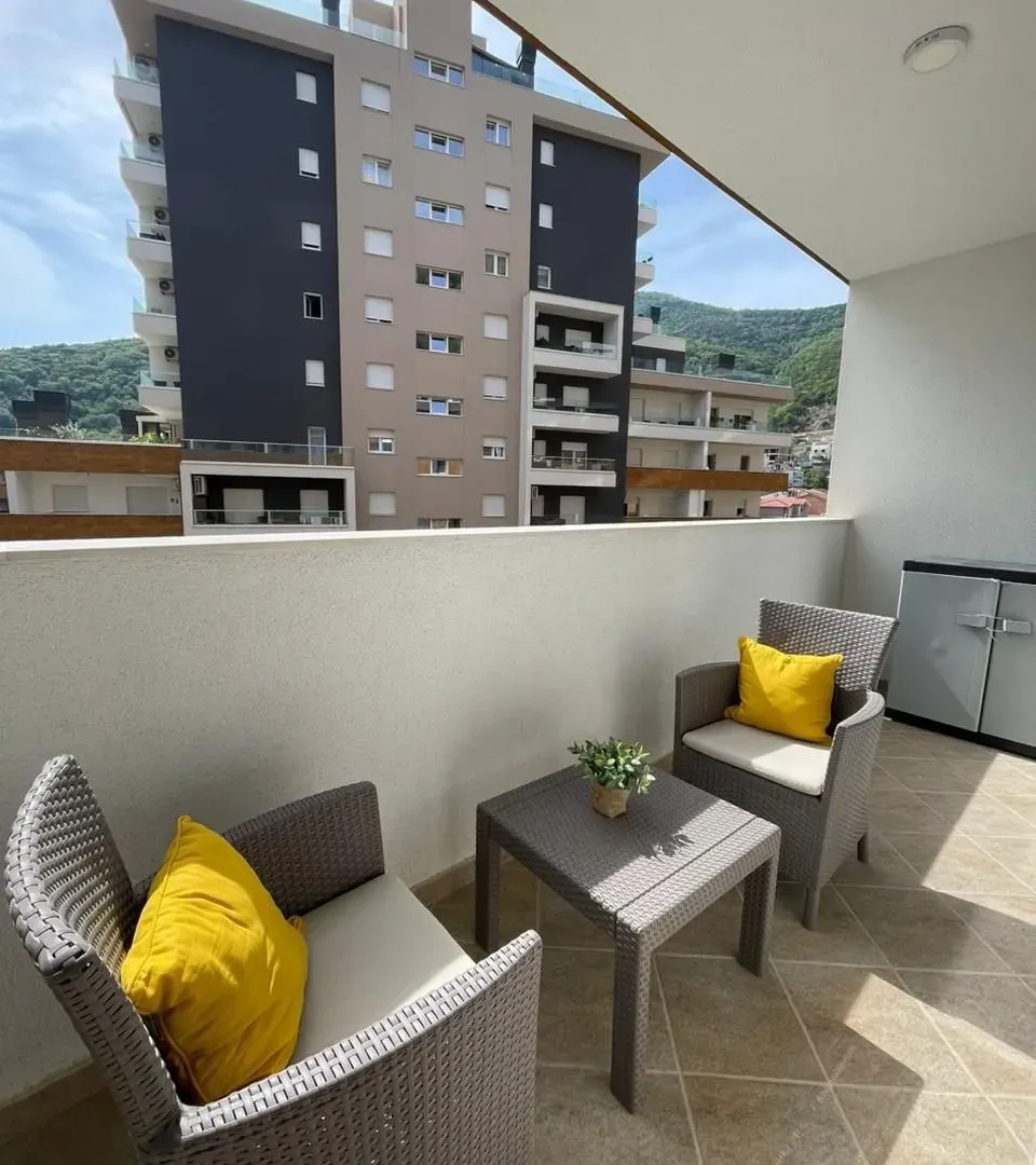 Prodaja, jednosoban stan, 46m², Bijeli Do, Budva