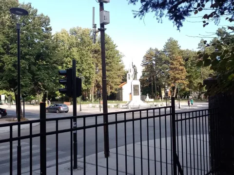 Prodaja, stan, 58m², Cetinje, Crna Gora - image 2