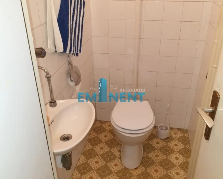 Rent, three bedroom apartment, 84m², Zemun Centar, Zemun Sve Podlokacije