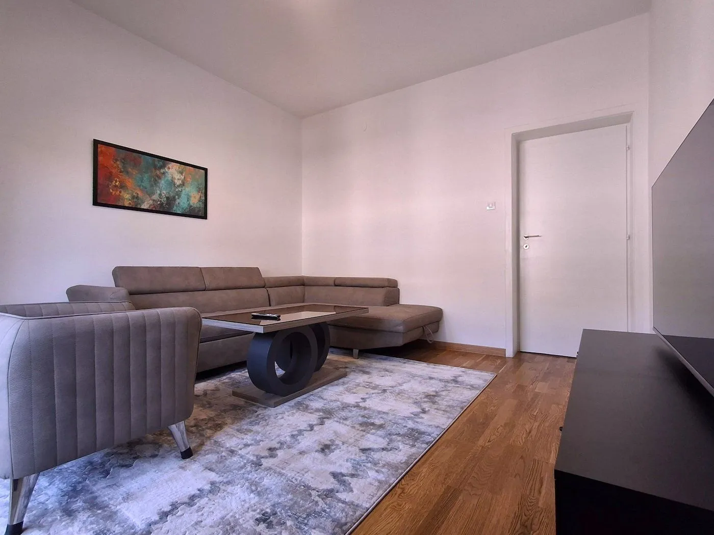 Rent, apartment, 68m², Centar, Podgorica