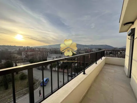 Izdavanje, jednosoban stan, 50m², Zagorič, Podgorica - image 4