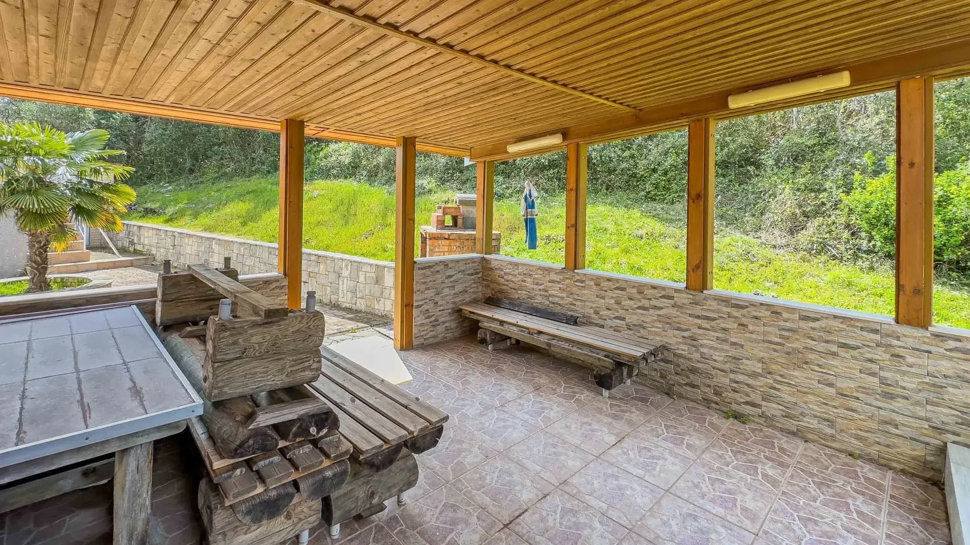 Sale, house, 160m², Utjeha, Bar