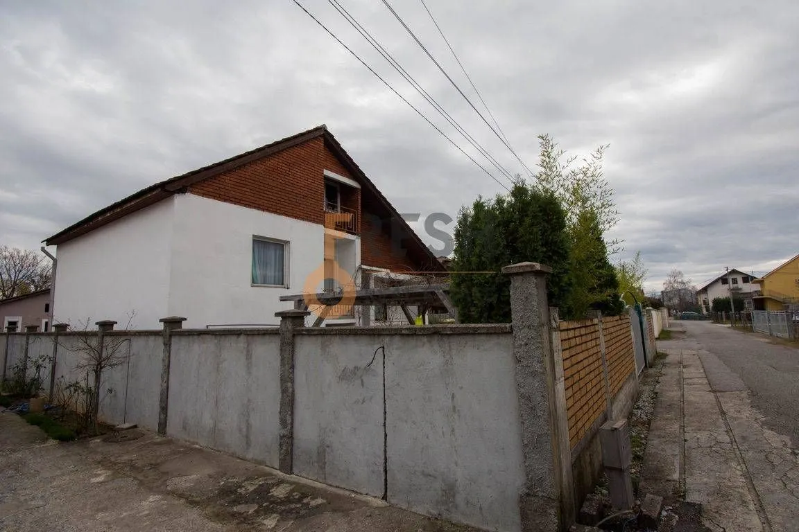 Prodaja, kuća, 120m², Gornja Gorica, Podgorica