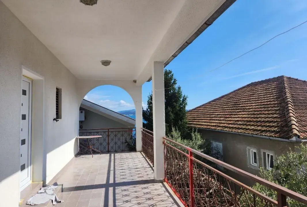 Sale, two bedroom apartment, 90m², Bijela, Herceg Novi