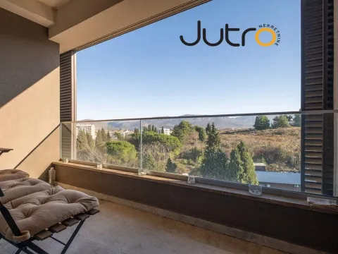 Izdavanje, dvosoban stan, 70m², Podgorica, Crna Gora - image 9