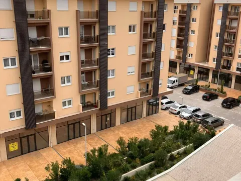 Rent, apartment, 48m², Podgorica, Crna Gora - image 5