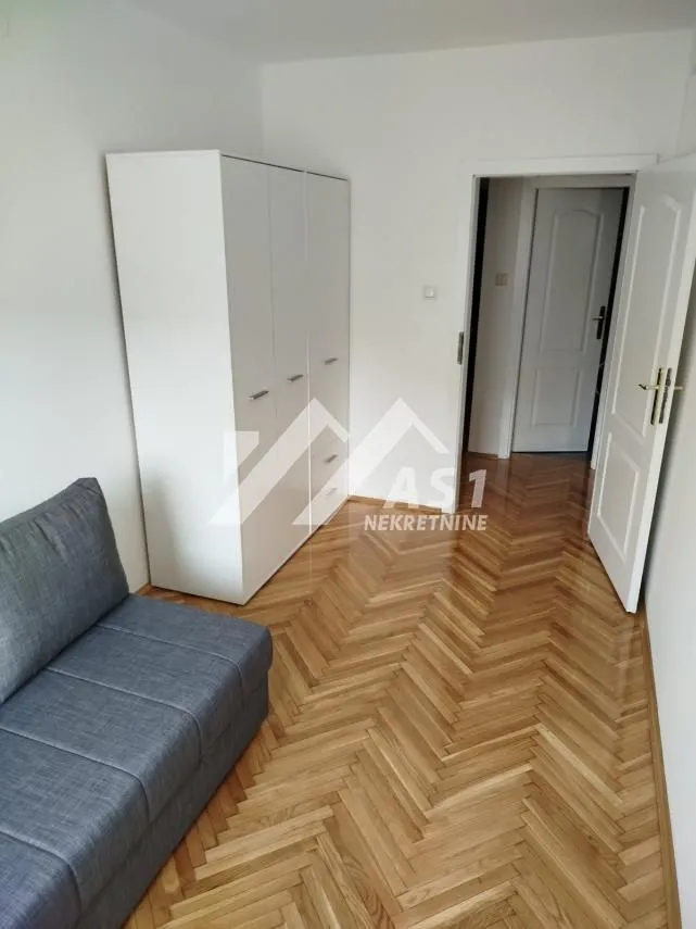 Izdavanje, dvosoban stan, 41m², Nova Detelinara, Novi Sad Sve Podlokacije