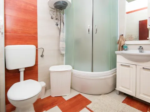 Rent, studio apartment, 60m², Seljanovo, Tivat - image 6