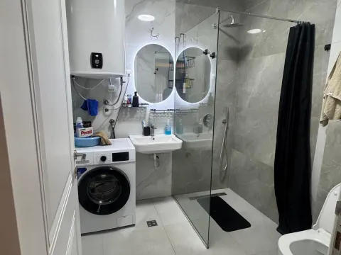 Izdavanje, dvosoban stan, 60m², Marići, Tivat - image 5