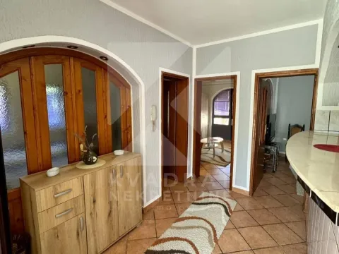 Rent, two bedroom apartment, 76m², Zagorič, Podgorica - image 4