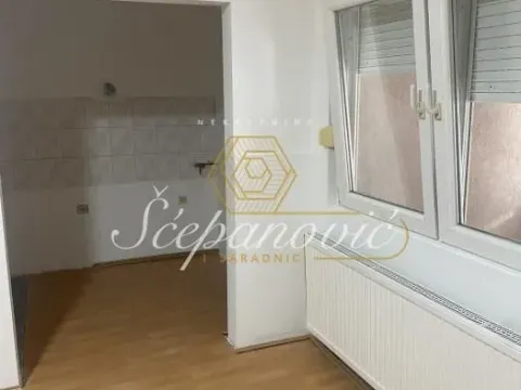 Prodaja, kuća, 150m², Centar, Novi Sad - image 13