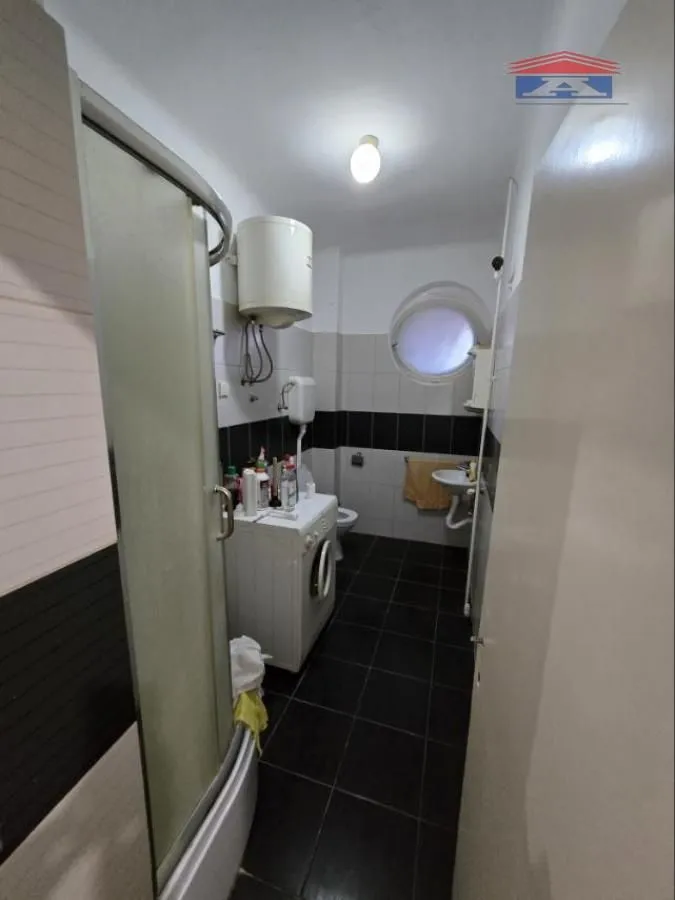 Rent, three bedroom apartment, 61m², Stari grad, Novi Sad