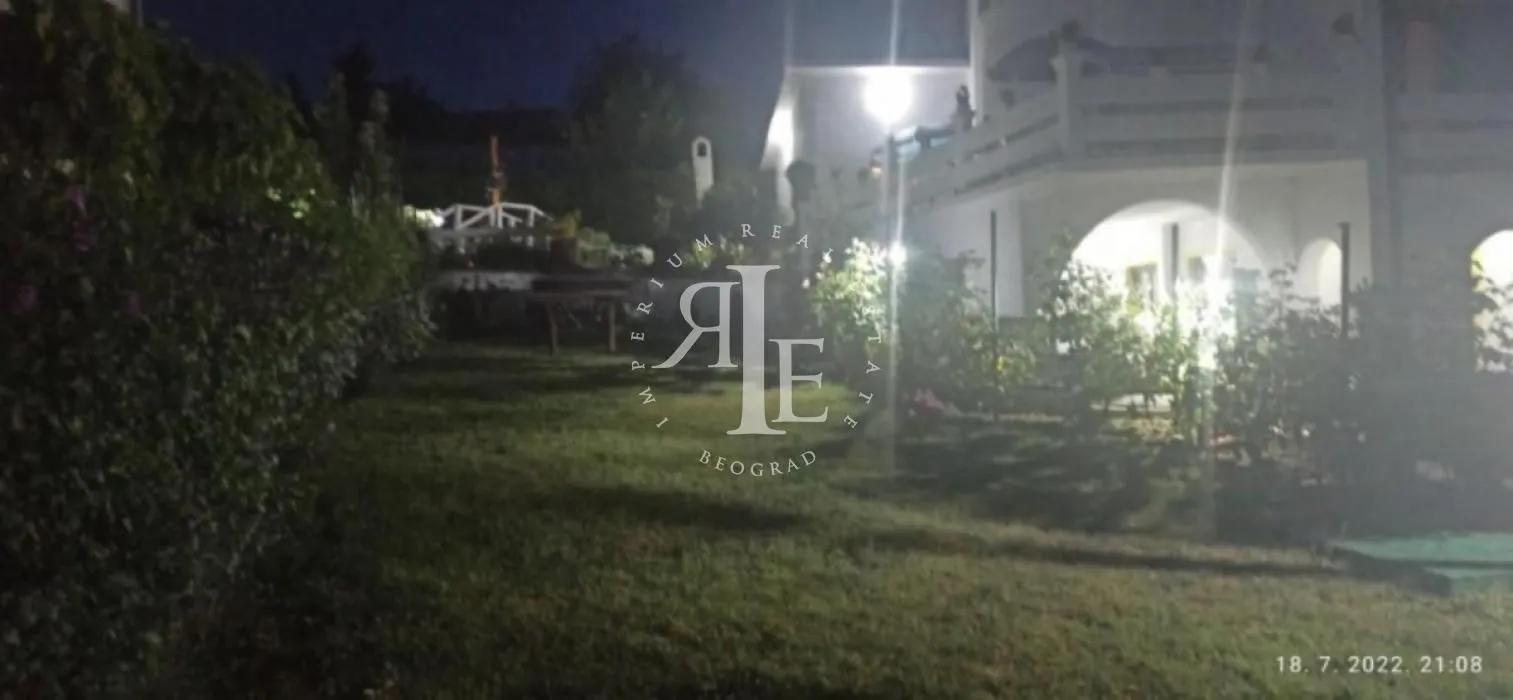 Sale, house, 300m², Mala Moštanica, Obrenovac